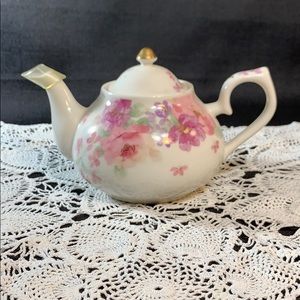 Otagiri Japan Floral Mist Pink Lavender Floral